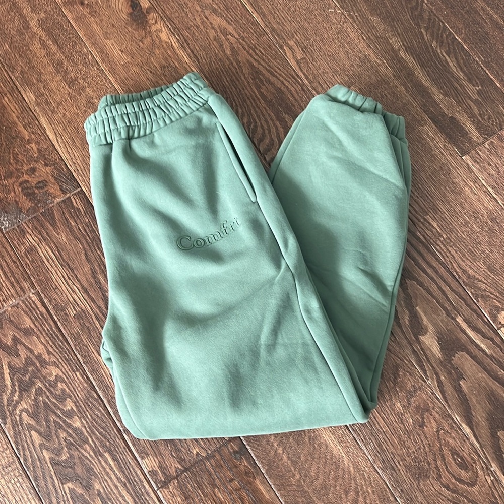 COMFORT SWEAT SET